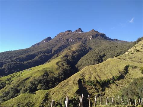 Created in 1861, the department ranks. Volcán Cerro Bravo, Herveo Tolima Colombia | AKELARRE186 ...