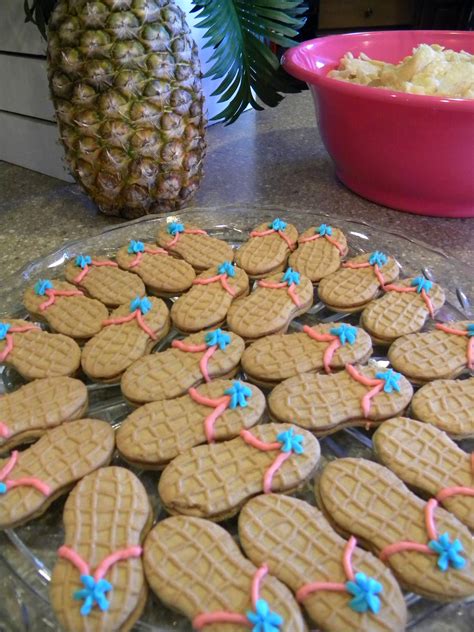 FlipChick Designs Luau Party Feature