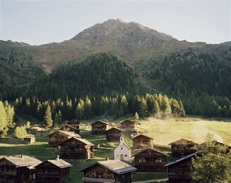 Innervillgraten is a scattered settlement and with 11 inhabitants per square kilometres one of the smaller villages in osttirol. Oberstaller Almen, Innervillgraten - Osttirol, Monika ...