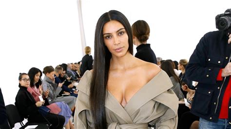 kim kardashian s concierge during paris robbery speaks out claims hotel had no real security