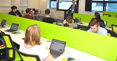 Helge Scherlunds Elearning News It Academy Opens Its Doors At New College Swindon Advertiser