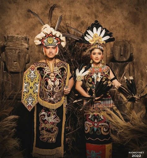 Blog Budaya Indonesia Sapei Sapaq Dan Miskat Pakaian Adat Kalimantan