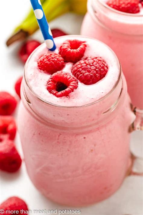 10 Minute Raspberry Smoothie Recipe