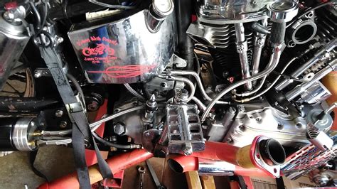 New Stainless Oil Lines On The Panhead R Choppers