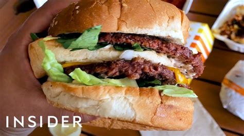 Fast food and vegan are two phrases we wouldn't say go hand in hand. Vegan Fast Food Chain Is Taking Over The West Coast - YouTube