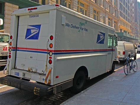Jetzt dhl versand in die usa vergleichen & sofort sparen. How Late Does Usps Deliver Nyc - USPSQ