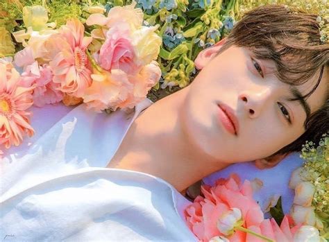 astro s cha eun woo enters worldwide itunes chart with ost don t cry my love for web series