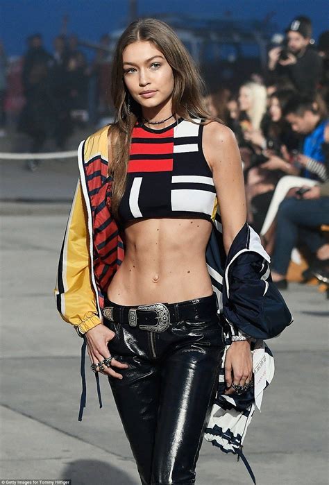 Ab Solutely The Catwalk Queen Gigi Hadid Flashed Her Extremely Toned Torso At Tommyland Show