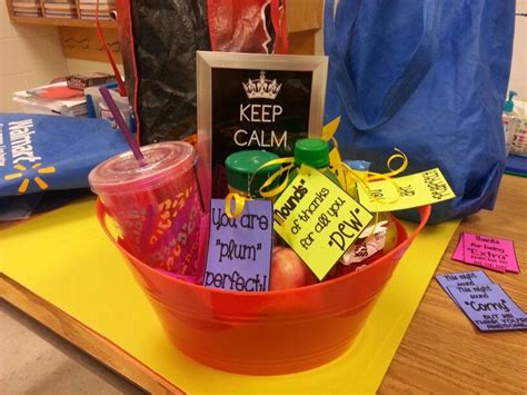 Thank him or her for being kind and generous throughout the year. Pin by Robyn Donahue on Gift Ideas | Bosses day gifts ...