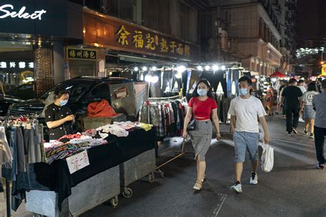 Night Markets And Street Stands Revive Chinese Economy Cn