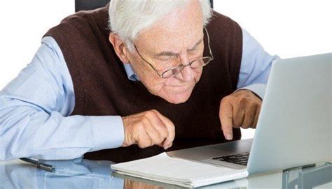 Prosegue con questo video il corso di computer per principianti. Un successo il corso di alfabetizzazione informatica per ...