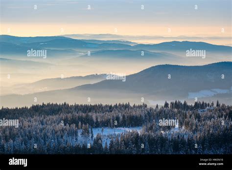 Valley View Hi Res Stock Photography And Images Alamy