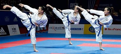 Jade eden of genshiryoku performing kata 1 Archivio