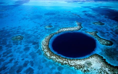Great Blue Hole Earth Blog