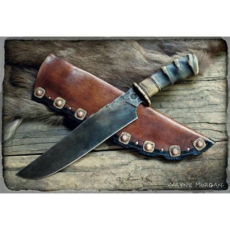 Hand Crafted Knives Swords And Daggers Knives And Swords Craft Knife