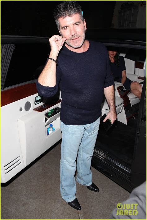 Photo Simon Cowell Dines With His Girlfriend After American Idol