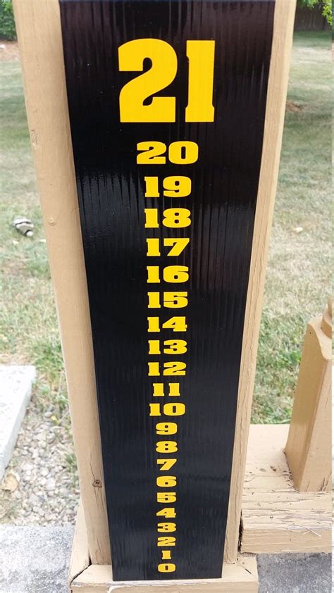 Scoreboard Score Keeper Black An Yellow Cornhole Ladder Ball
