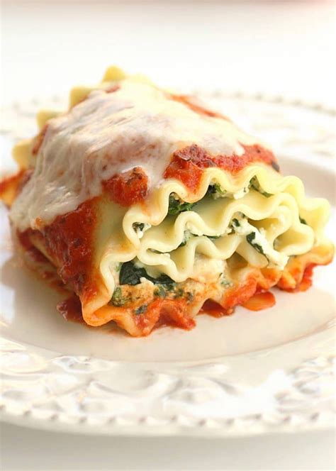 Healthy Spinach Lasagna Rolls The Girl Who Ate Everything Recipe