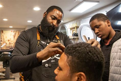 Barber schools, classes & training. How To Become A Barber: Online Schools, Classes, License ...