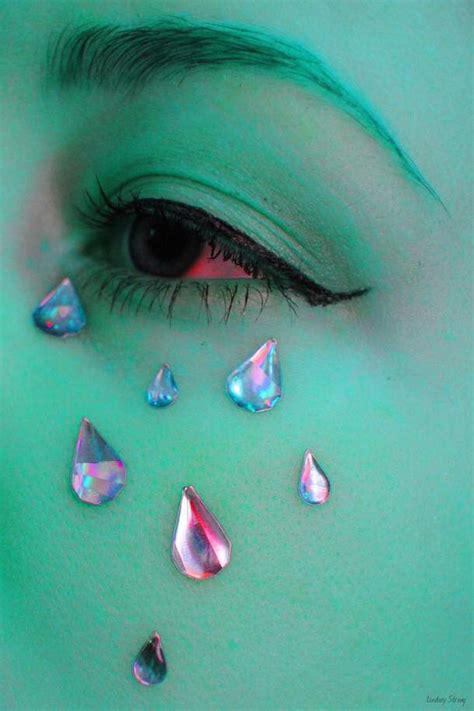 Tag: My Aesthetic 🌸 (primera parte). | •°☆♡Pastel Goth ... Find and save images from the teal collection by nathalie (nathaliecastaneda) on we heart it, your everyday app to get lost in what you love.