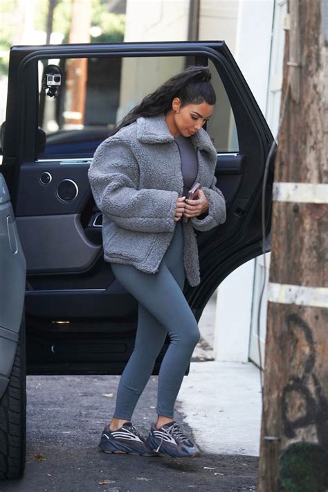 Kim Kardashian In Sweatpants And Sweatshirts And Still Looking Sexy Hollywood Life