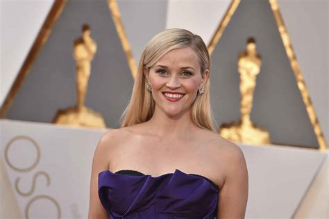 Reese Witherspoon Sparkviews