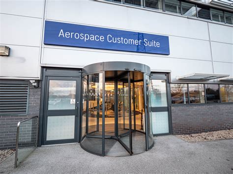 Testbed 80 to test the most efficient aeroengines of today and the even more sustainable propulsion systems of the future. FOTO REPORT: Rolls Royce (Airbus 350 Trent XWB, DreamFix ...