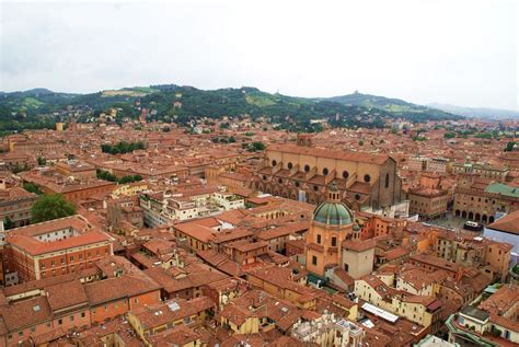 5 top tips when in Bologna, Italy | Let's get lost