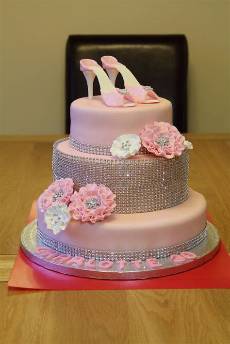 Another great idea for distinctive cakes would be to incorporate the usage of pictures. Elegant picture 30th birthday cakes for career woman with ...