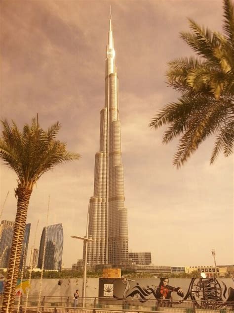 Welcome to the official page of burj khalifa, the world's tallest building and 'a living burj khalifaподлинная учетная запись. Hats off to man made marvel Burj Khalifa Dubai. | Khalifa ...