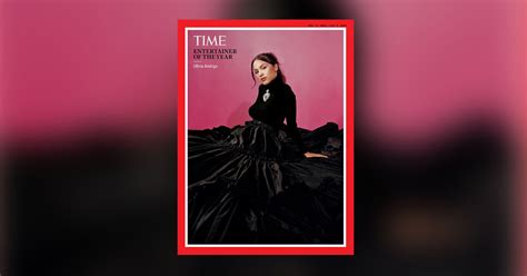 Olivia Rodrigo ขึ้นปกนิตยสาร Time ในฐานะ Entertainer Of The Year ประจำ