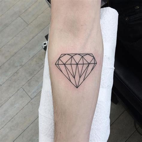 Https://wstravely.com/tattoo/geometric Diamond Tattoo Design