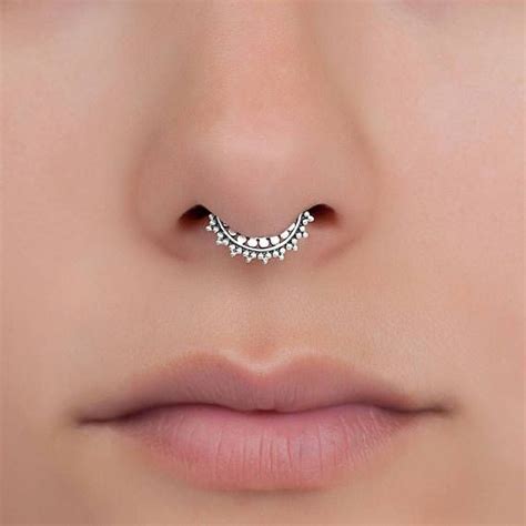 Unique And Beautiful Indian Septum Ring For Pierced Nose Gold Etsy Uk Fake Nose Rings