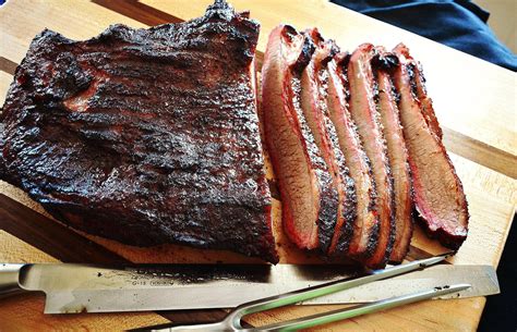 Zes weken onder druk in het zout. How to Cook a Brisket on a Gas Grill | 101 Cooking For Two