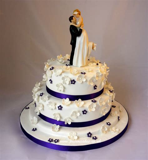 Cake Design For Engagement 5 Divine Metallic Wedding Cake Designs La Belle Cake Company