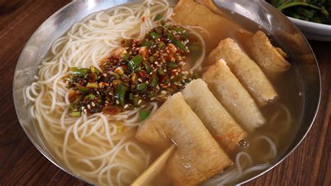 Fish Cake Noodle Soup Eomuk Guksu 어묵국수 Recipe By Maangchi