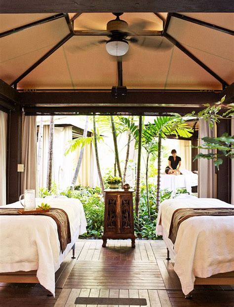 Honolulu Confidential In 2020 Spa Massage Room Spa Treatment Room Dreams Spa