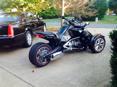 Love That Black Slingshot Car Harley Davidson Night Rod Bike