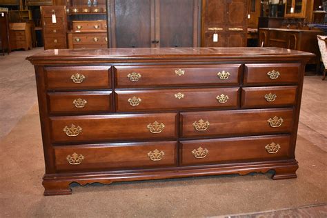 Vintage Broyhill Bedroom Dresser Or Dining Room Furniture Server Made