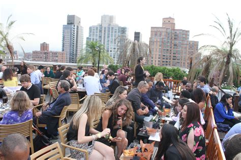 Pin By Rooftop Crawl On Nyc Rooftop Bar Crawl June 5th 2015 Nyc