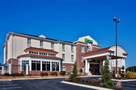 Eine woche ab 75 euro. Discount Coupon for Holiday Inn Express Hotel & Suites ...