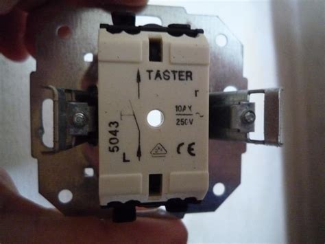 Für nahezu jeden anschluss eines verbrauchers oder schalters im kfz existiert eine klemmenbezeichnung, um den anschluss zu erleichtern. Lichtschalter Anschliessen Wechselschaltung - Wiring Diagram
