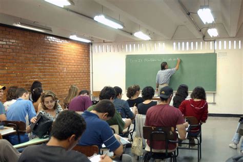 47 instituições portuguesas — 10 delas por convênios firmados em 2019 — aceitam a nota do enem como forma de. Participantes do Enem poderão usar identidade vencida ...