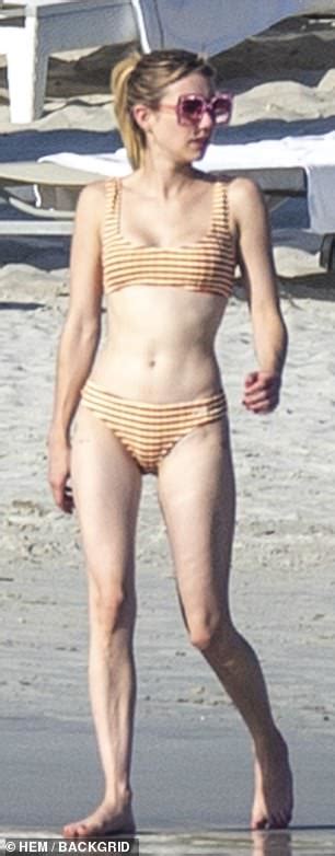 Friendly Exes Emma Roberts And Chord Overstreet Take Dip In Mexico As