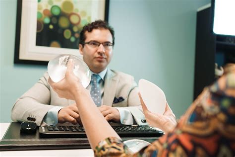 David brady answers the question of how do you know whether you have fibromyalgia and should pursue treatments for it or if you have something dr. Breast Augmentation in Miami Beach | Dr. David Gerth