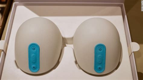 Ces 2017 Willows Smart Breast Pump Lets Moms Multitask Jan 5 2017
