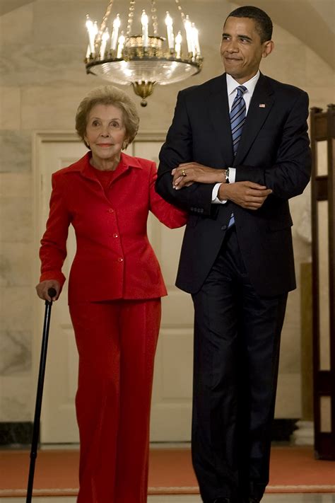 Obamas Laud Nancy Reagan For ‘redefining Role Of First Lady