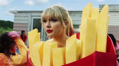 Taylor Swift And Katy Perry In Taylors Latest Music Video You Need To