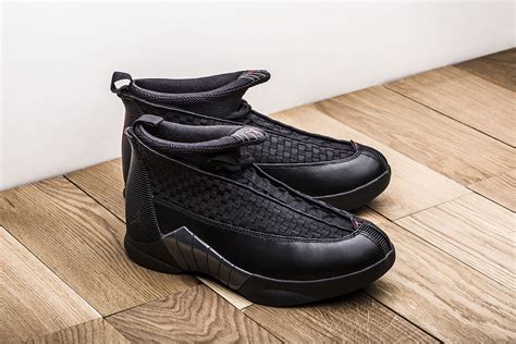 Купить чёрные мужские кроссовки Xv Retro от Jordan 881429 001 по цене
