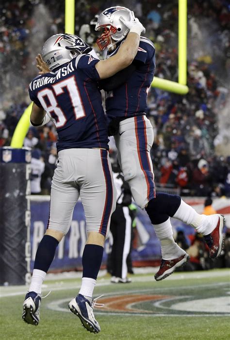 Share the best gifs now >>>. Brady and Gronk | Patriots | Pinterest